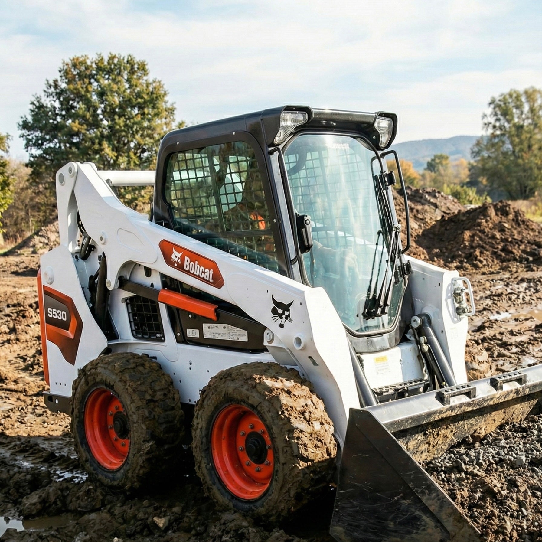 Mini cargador Bobcat S530